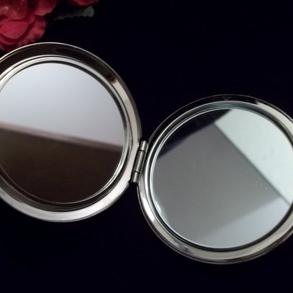 🛍️❤️Silver Multicolor Crystal Barbiecore  Make up Beauty  Compact Mirror🛍️❤️ - Picture 4 of 5